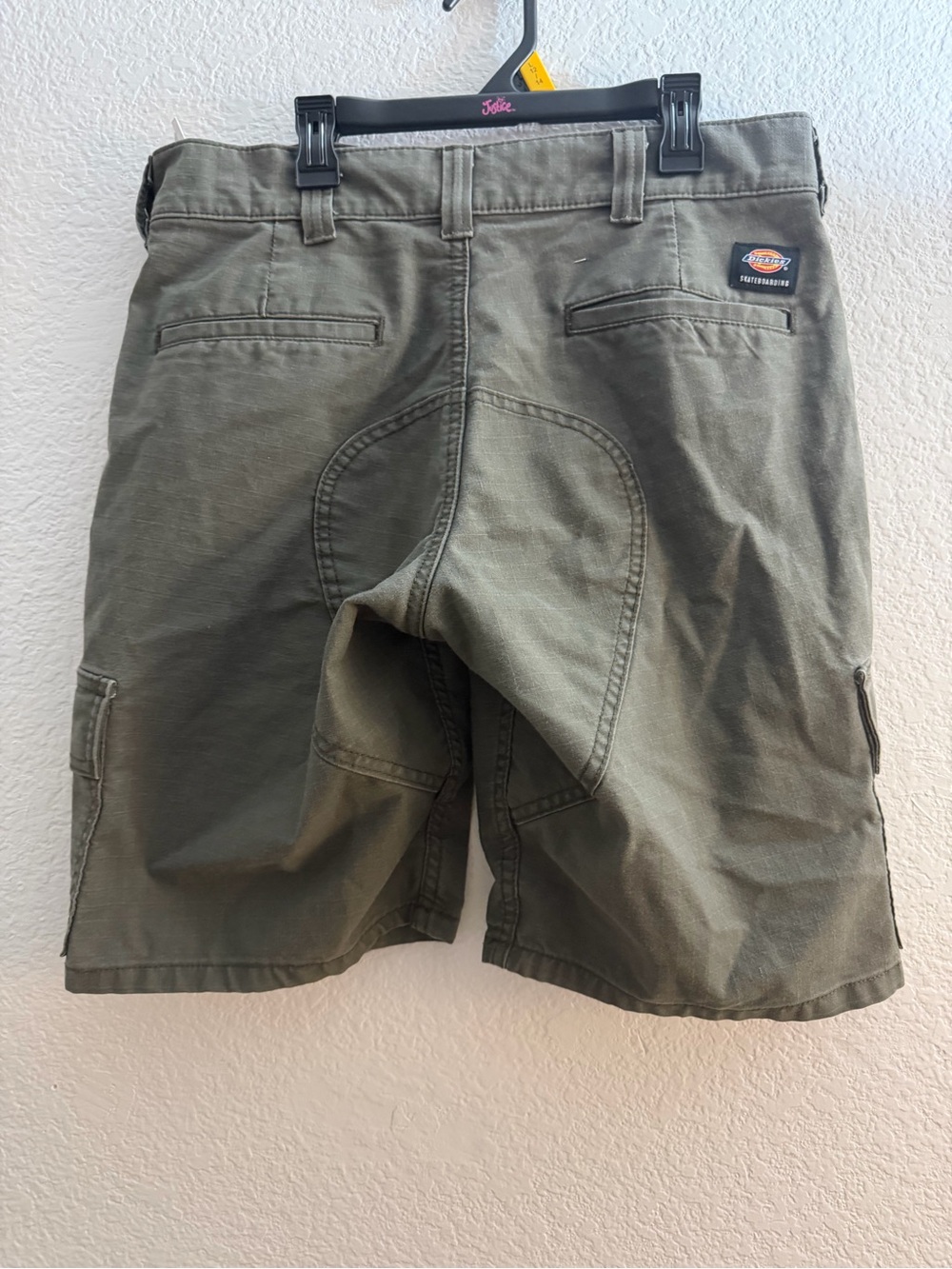 Dickies Skateboarding Mens 33 Olive Green Ripstop Cargo Shorts Flex Stretch - Picture 6 of 12
